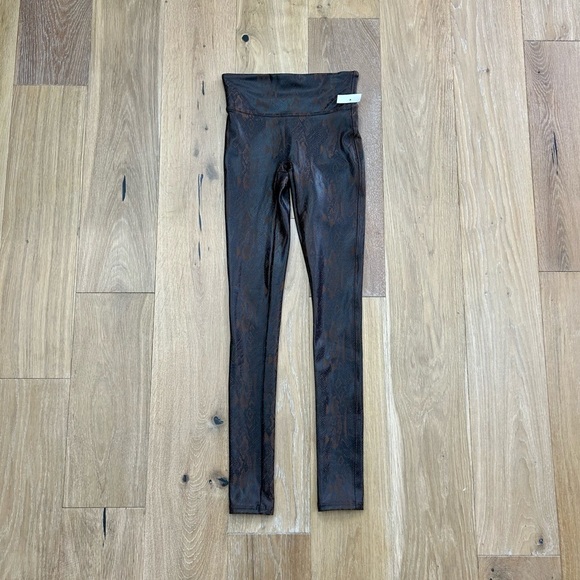 Spanx Faux Leather Brown Snakeskin Leggings Animal Print Pants XS - Picture 3 of 11